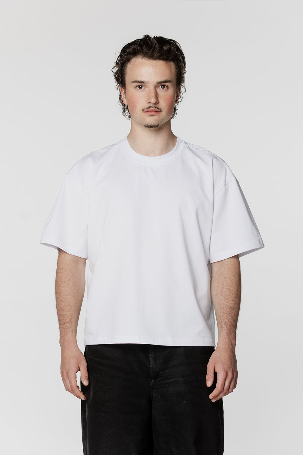 T-SHIRT - WHITE