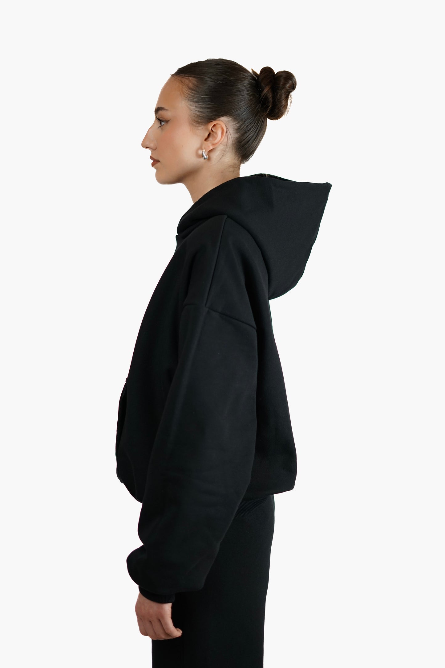 BLACK HEAVY HOODIE
