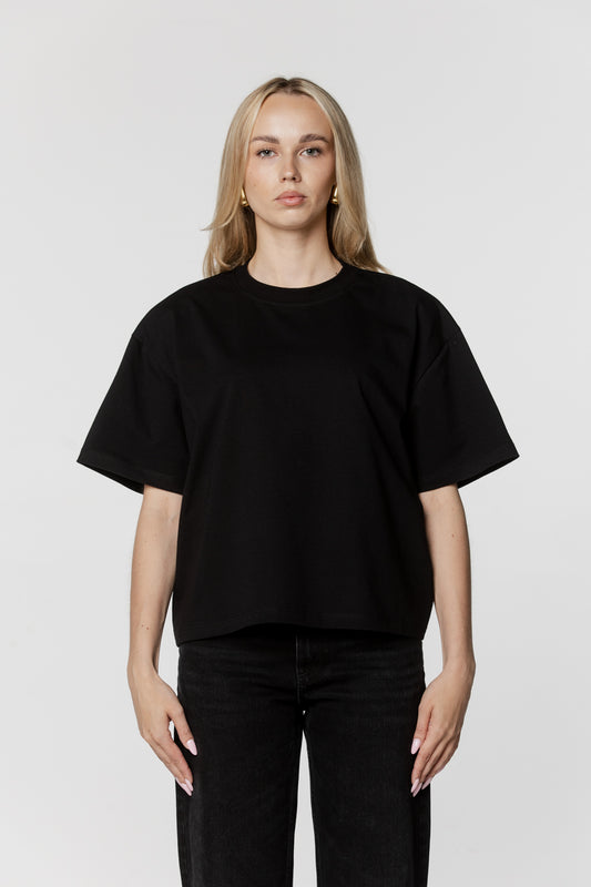 T-SHIRT - BLACK