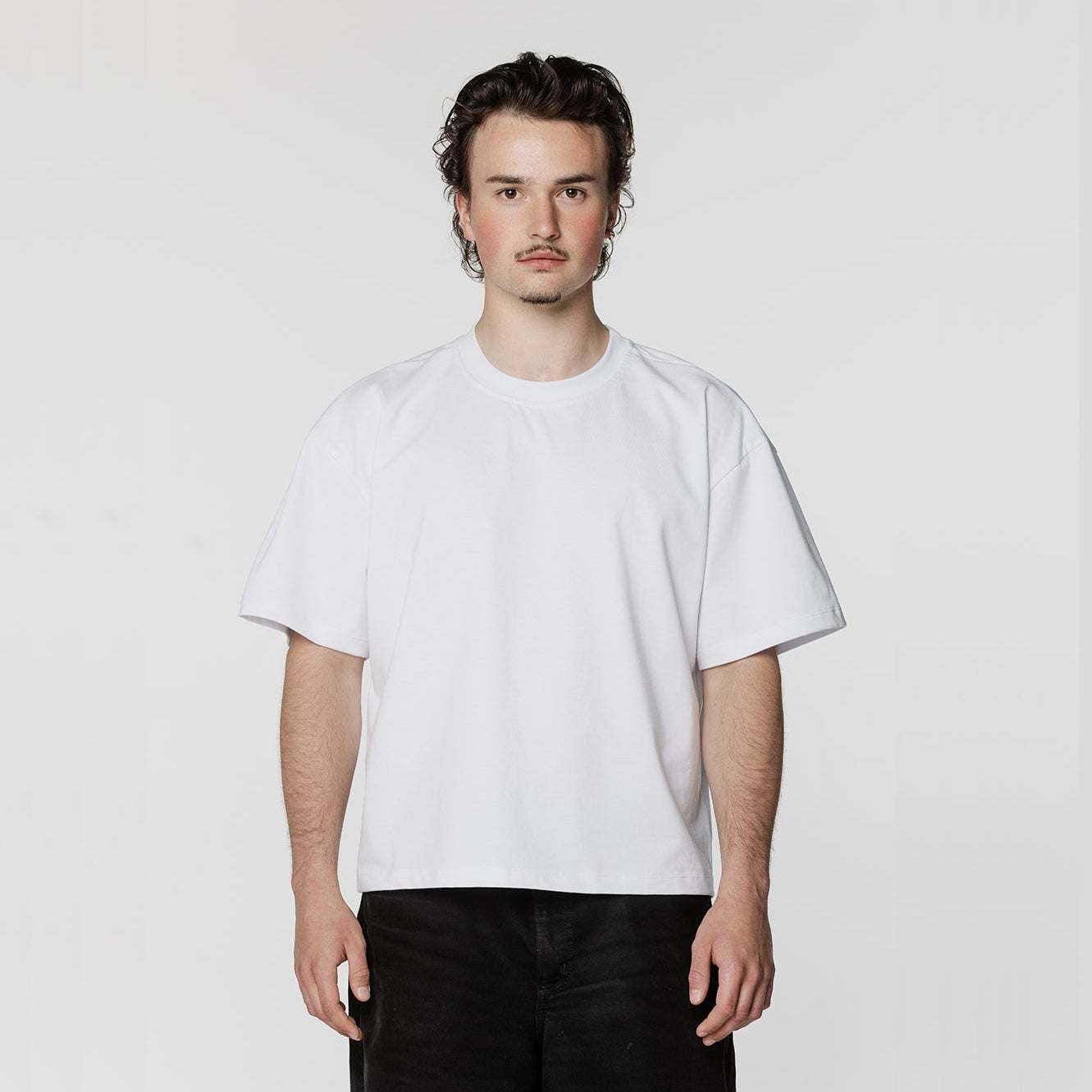 T-SHIRT - WHITE
